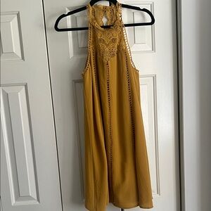 NWOT Mustard Crochet Detail Dress Women’s Medium